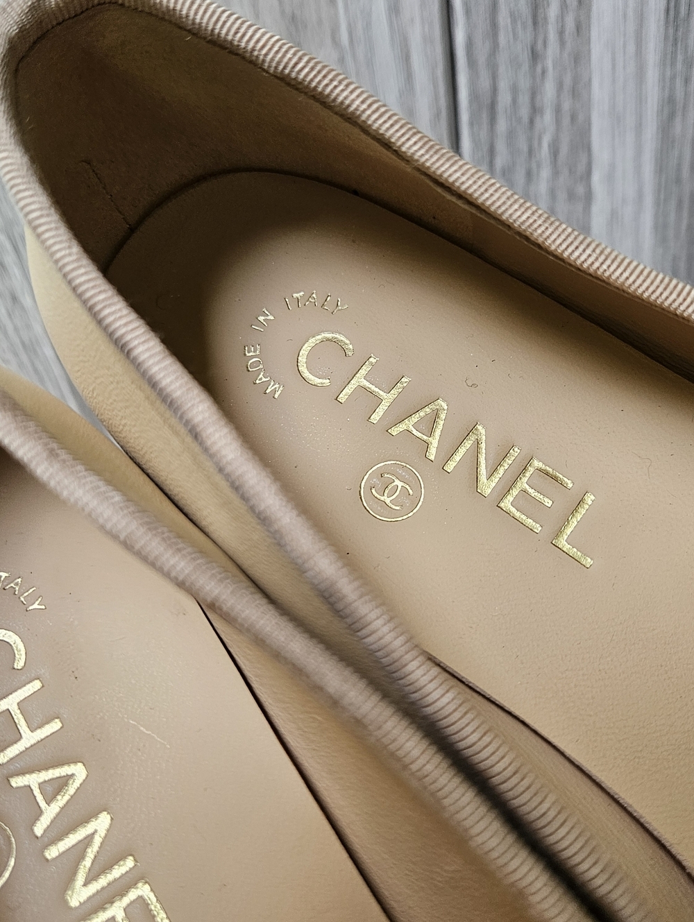CHANEL Lambskin Cap Toe CC Ballerina Flats - Picture 3 of 15